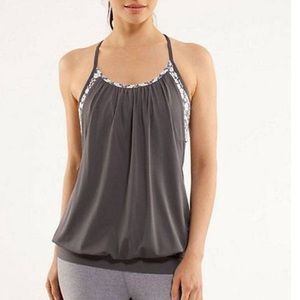 Lululemon's "No Limits" tank top E